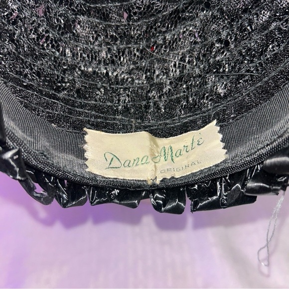 Black and Red Women's Accessory Vintage Pillbox hat - Picture 4 of 6